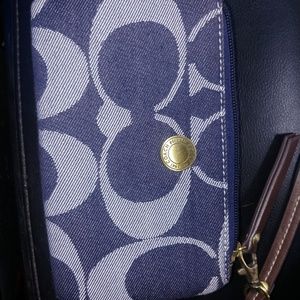 Wristlet